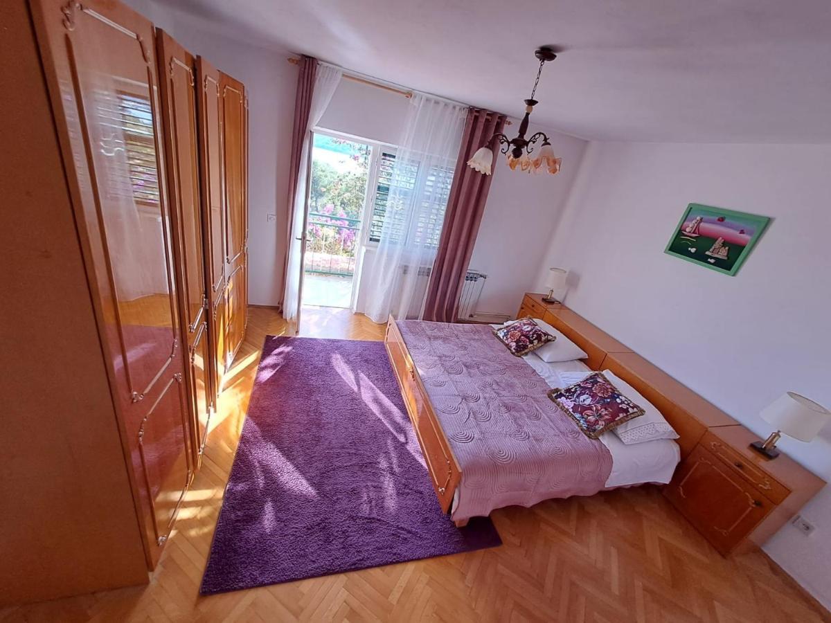 Apartment Artemisia 1 Трогир Екстериор снимка